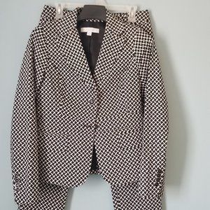 New York and Company Capri Suit